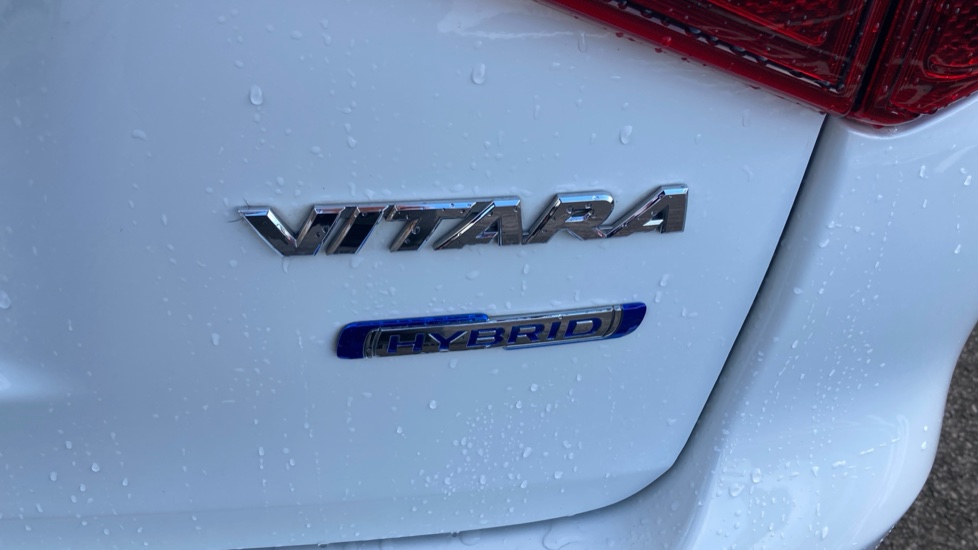 Suzuki Vitara 1.4 Boosterjet 48V Hybrid SZ-T 5dr Petrol Estate - Image 68