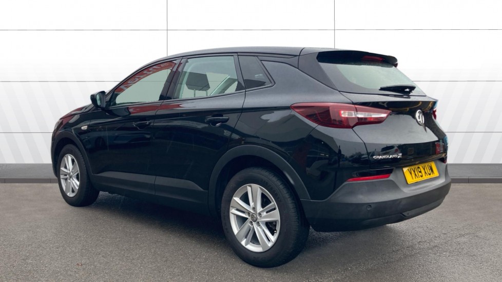 Vauxhall Grandland X 1.2 Turbo SE 5dr Petrol Hatchback - Image 2