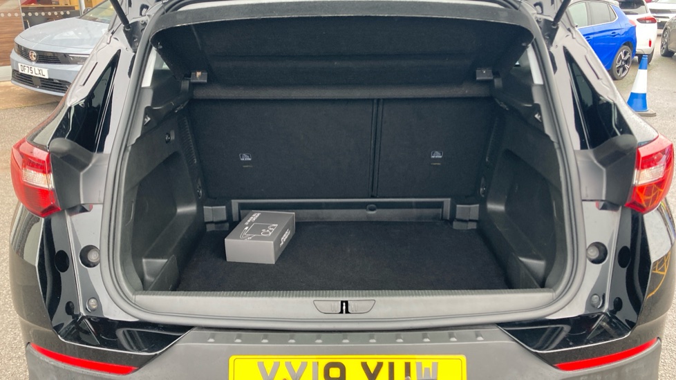 Vauxhall Grandland X 1.2 Turbo SE 5dr Petrol Hatchback - Image 4