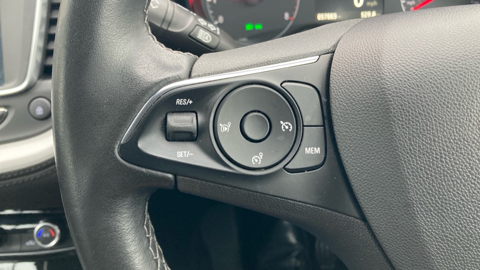 Vauxhall Grandland X 1.2 Turbo SE 5dr Petrol Hatchback - Image 21