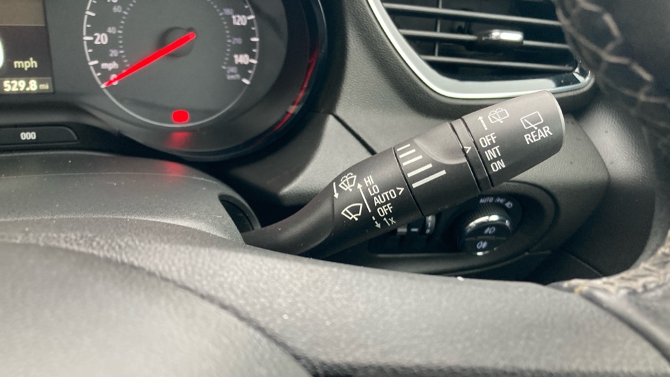 Vauxhall Grandland X 1.2 Turbo SE 5dr Petrol Hatchback - Image 23