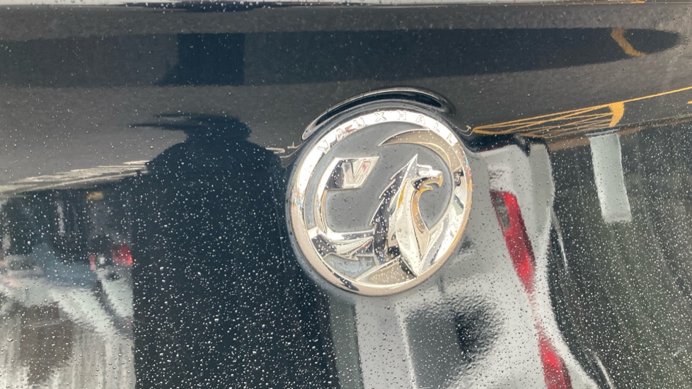 Vauxhall Grandland X 1.2 Turbo SE 5dr Petrol Hatchback - Image 35