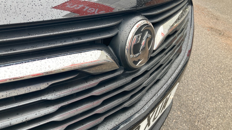 Vauxhall Grandland X 1.2 Turbo SE 5dr Petrol Hatchback - Image 37