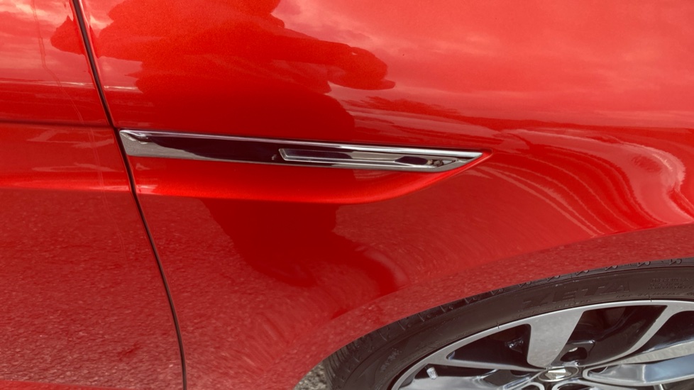 Renault Megane 1.3 TCE Iconic 5dr Petrol Hatchback - Image 66