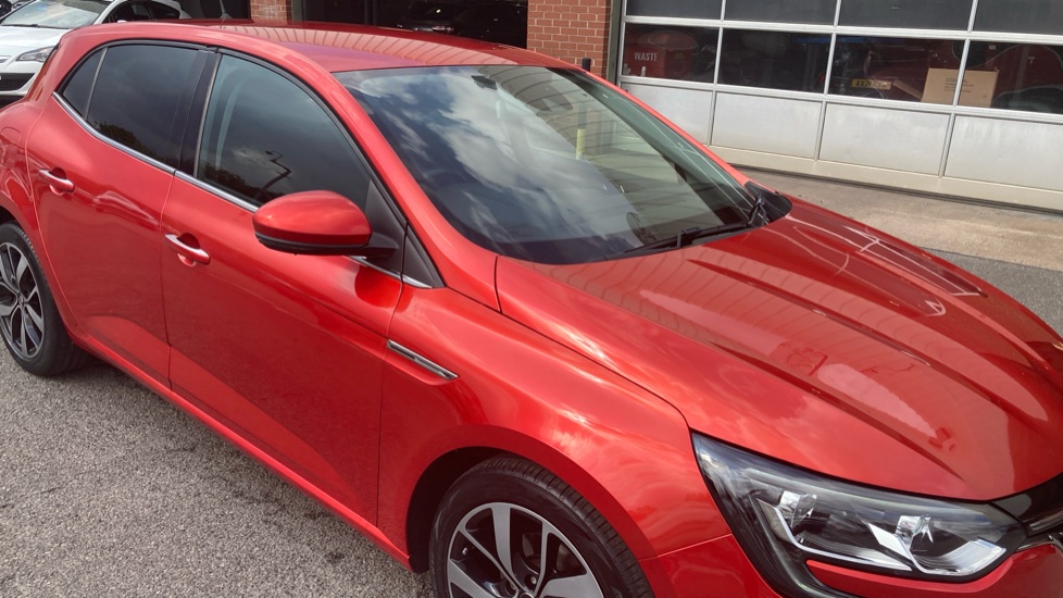 Renault Megane 1.3 TCE Iconic 5dr Petrol Hatchback - Image 67
