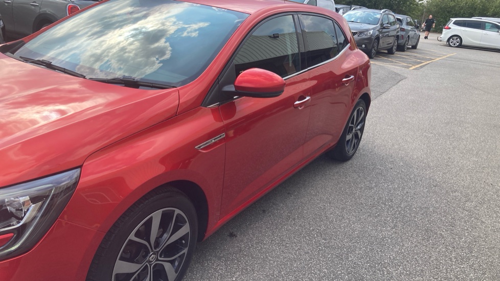 Renault Megane 1.3 TCE Iconic 5dr Petrol Hatchback - Image 72