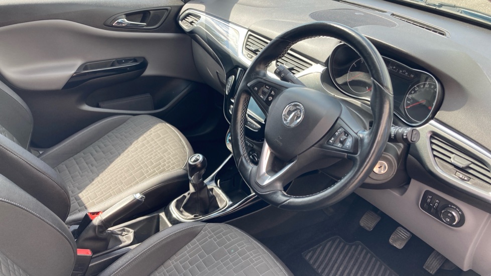 Vauxhall Corsa 1.4 ecoFLEX SE 5dr Petrol Hatchback - Image 11