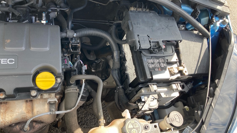 Vauxhall Corsa 1.4 ecoFLEX SE 5dr Petrol Hatchback - Image 22
