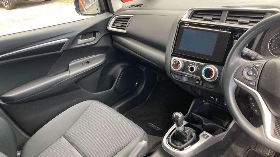 Honda Jazz 1.3 i-VTEC SE 5dr Petrol Hatchback - Image 14