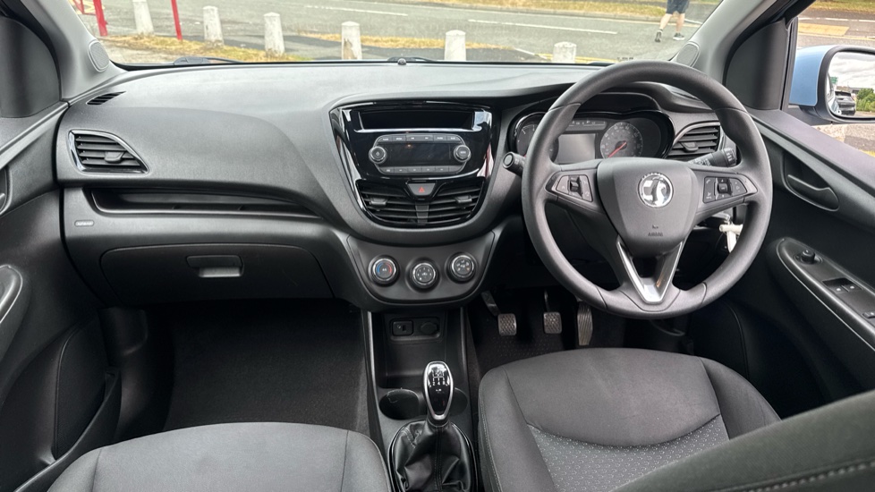 Vauxhall Viva 1.0 SE 5dr [A/C] Petrol Hatchback - Image 10