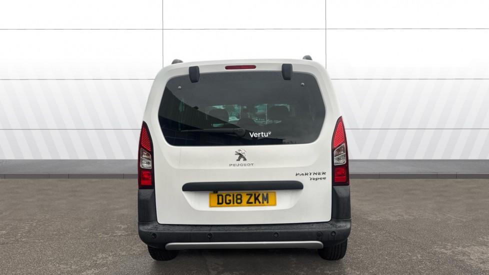 Peugeot Partner Tepee 1.6 BlueHDi 100 Outdoor 5dr ETG Diesel Estate - Image 6