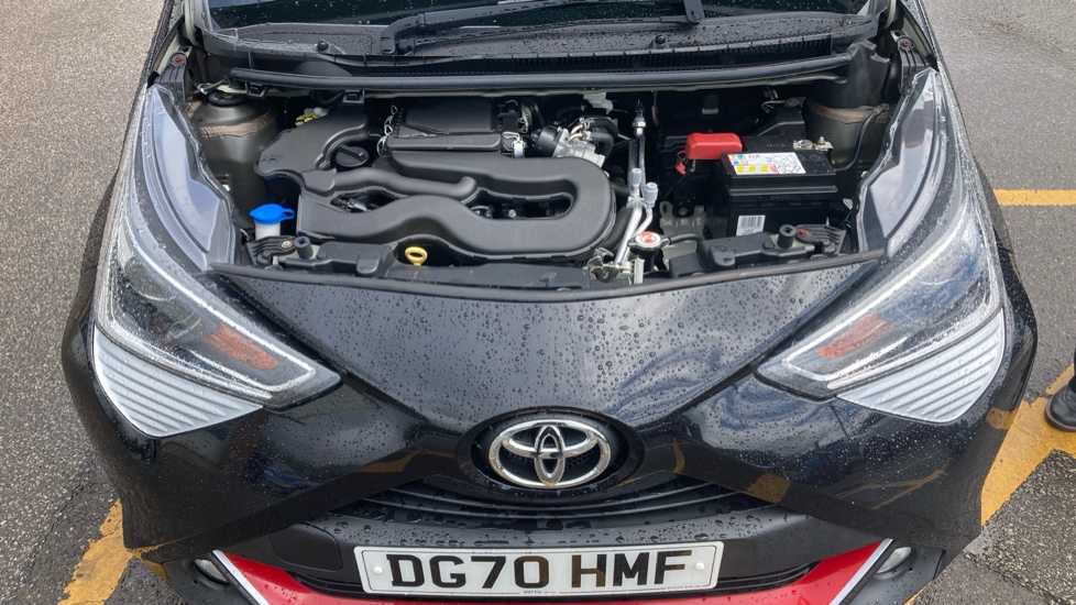 Toyota Aygo 1.0 VVT-i X-Trend 5dr Petrol Hatchback - Image 8