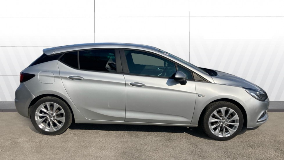 Vauxhall Astra 1.0T ecoTEC Design 5dr Petrol Hatchback - Image 5