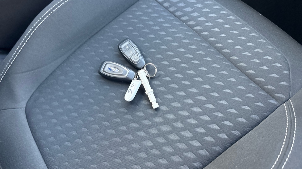 Ford Fiesta 1.0 EcoBoost 125 Titanium 5dr Petrol Hatchback - Image 20