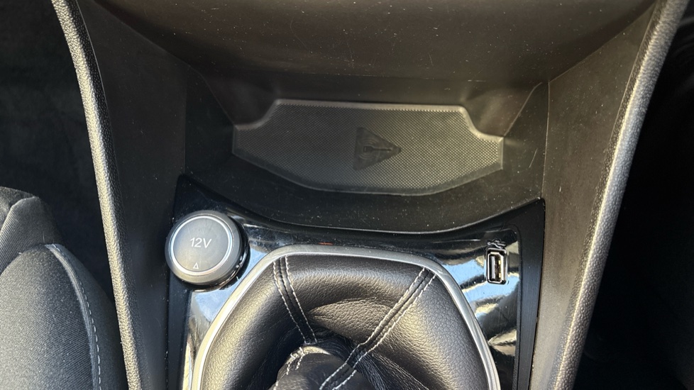 Ford Fiesta 1.0 EcoBoost 125 Titanium 5dr Petrol Hatchback - Image 30