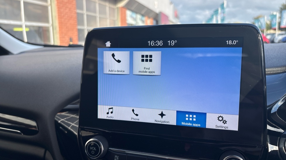 Ford Fiesta 1.0 EcoBoost 125 Titanium 5dr Petrol Hatchback - Image 37