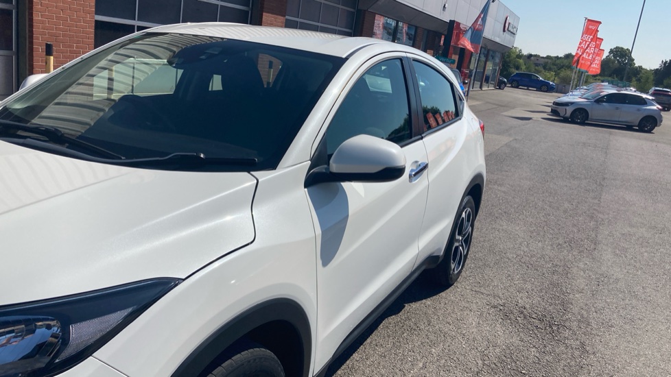 Honda HR-V 1.5 i-VTEC SE 5dr Petrol Hatchback - Image 61