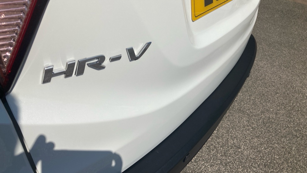 Honda HR-V 1.5 i-VTEC SE 5dr Petrol Hatchback - Image 65