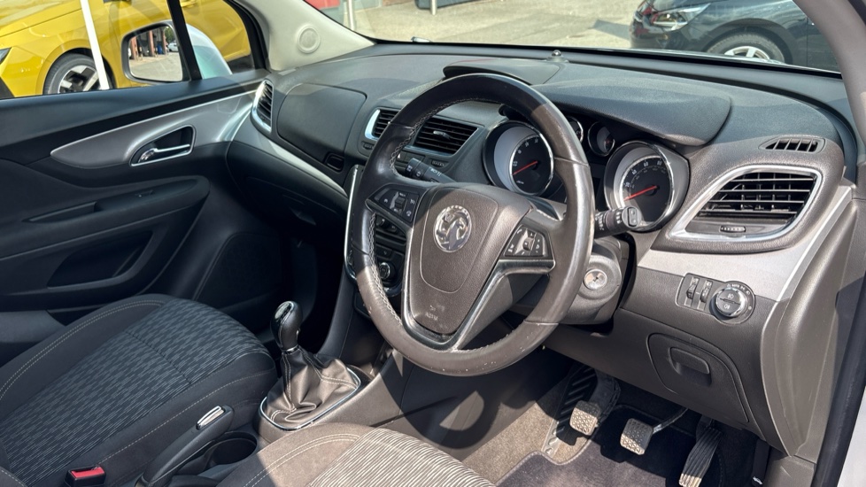 Vauxhall Mokka 1.4T Exclusiv 5dr Petrol Hatchback - Image 11