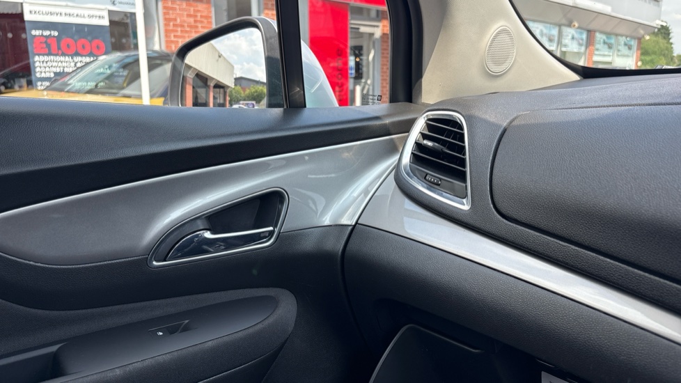 Vauxhall Mokka 1.4T Exclusiv 5dr Petrol Hatchback - Image 37
