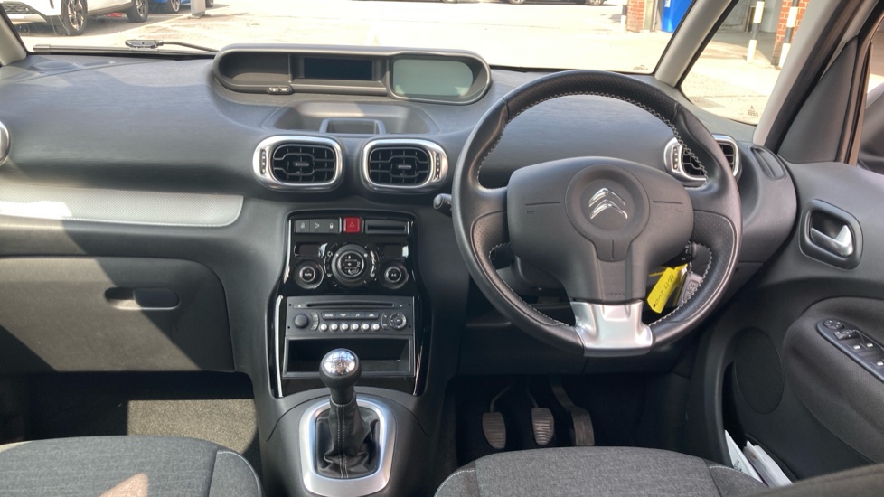 Citroen C3 Picasso 1.2 PureTech Platinum 5dr Petrol Estate - Image 10