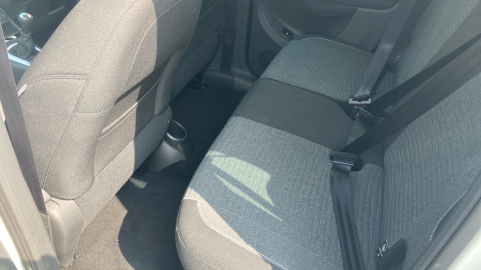 Citroen C3 Picasso 1.2 PureTech Platinum 5dr Petrol Estate - Image 16