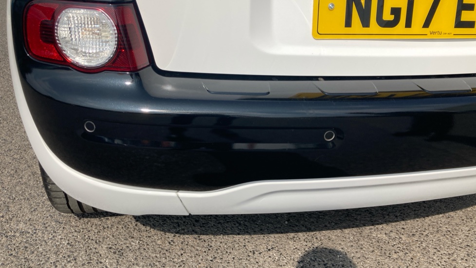 Citroen C3 Picasso 1.2 PureTech Platinum 5dr Petrol Estate - Image 30