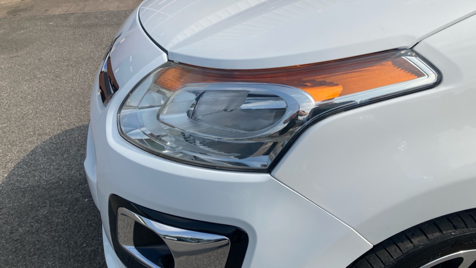 Citroen C3 Picasso 1.2 PureTech Platinum 5dr Petrol Estate - Image 31