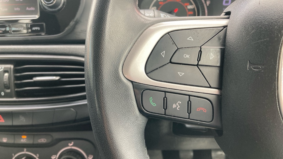 Fiat Tipo 1.4 Easy Plus 5dr Petrol Hatchback - Image 21
