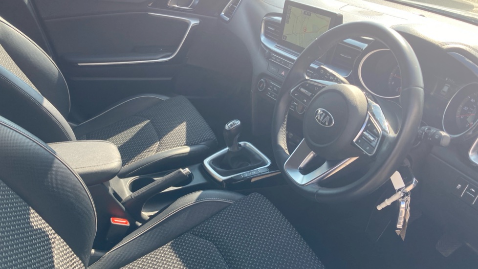 Kia Ceed 1.0T GDi ISG 3 5dr Petrol Hatchback - Image 11