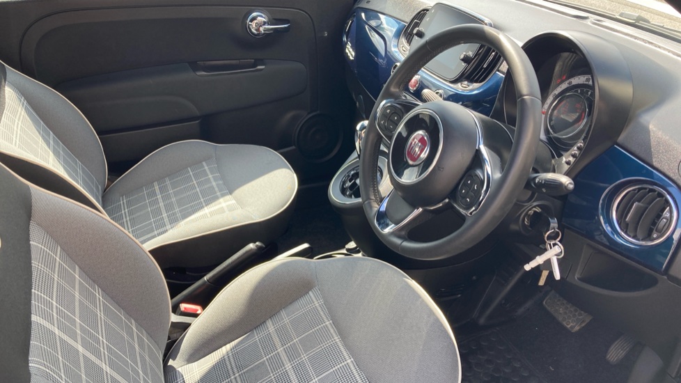 Fiat 500 1.2 Lounge 3dr Dualogic Petrol Hatchback - Image 11