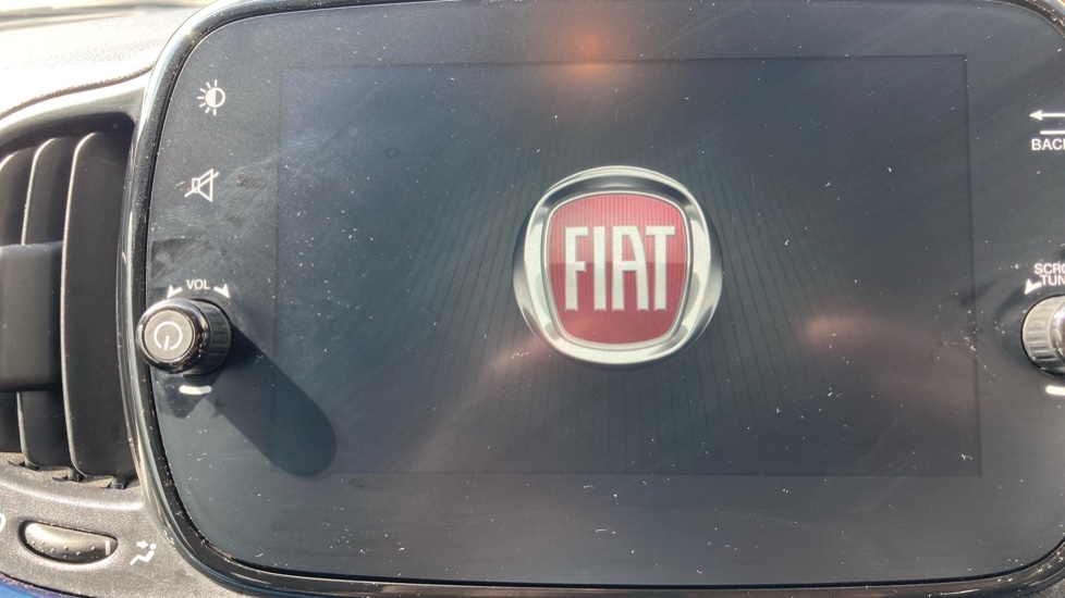 Fiat 500 1.2 Lounge 3dr Dualogic Petrol Hatchback - Image 12