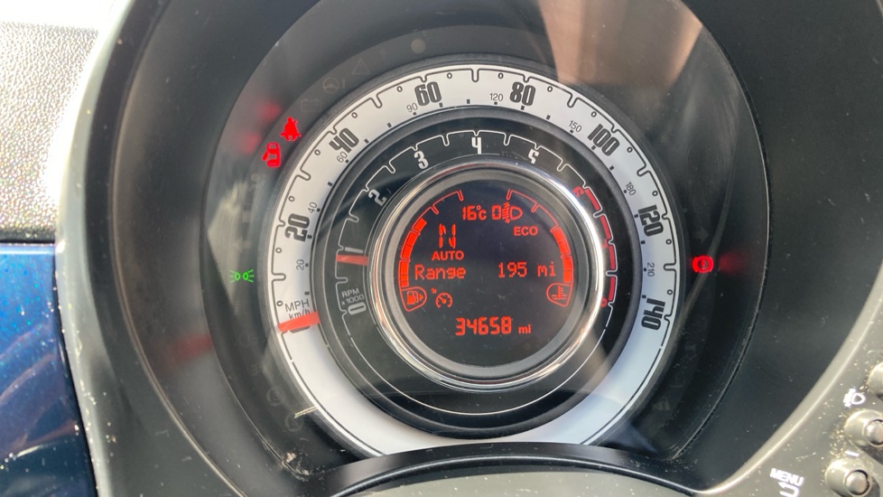 Fiat 500 1.2 Lounge 3dr Dualogic Petrol Hatchback - Image 18
