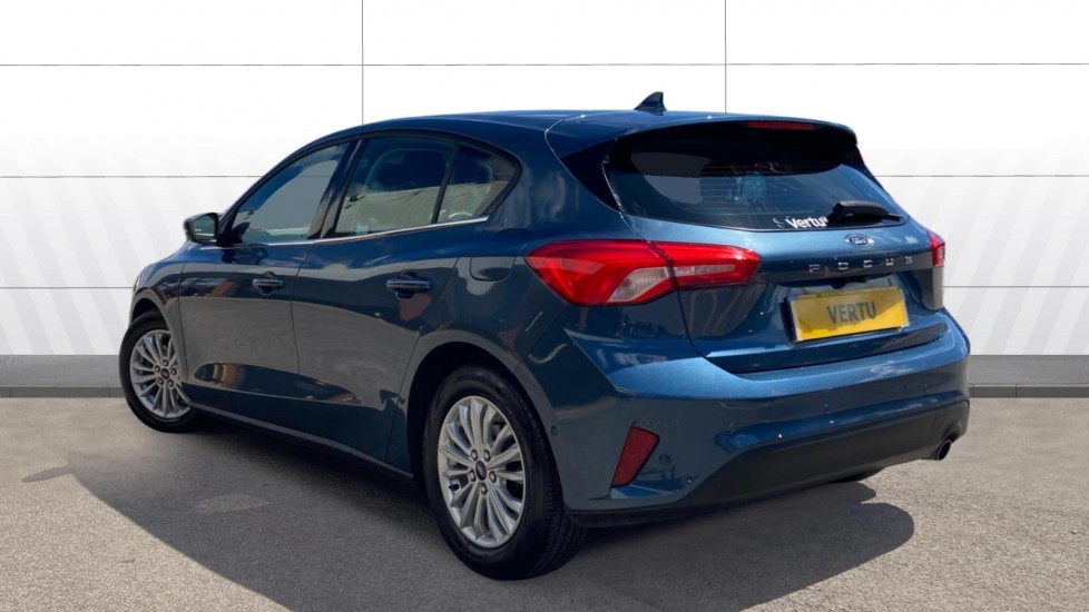 Ford Focus 1.5 EcoBlue 120 Titanium 5dr Auto Diesel Hatchback - Image 2