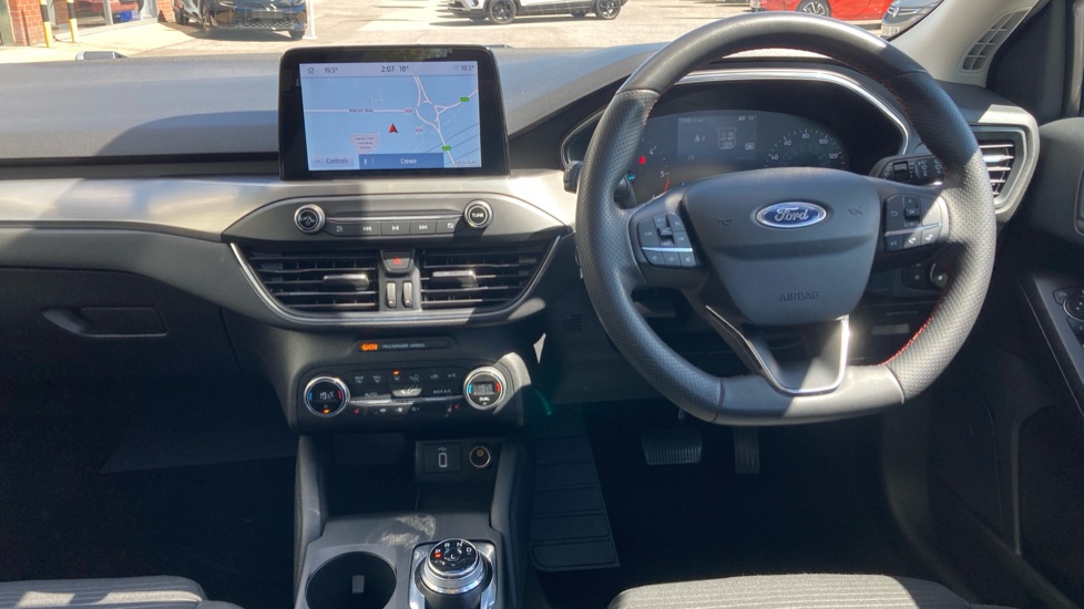 Ford Focus 1.5 EcoBlue 120 Titanium 5dr Auto Diesel Hatchback - Image 10