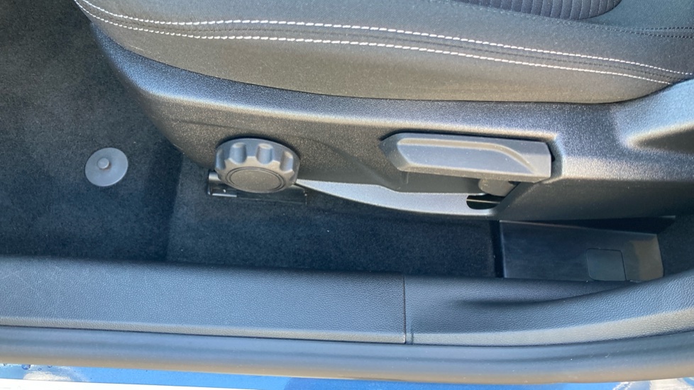 Ford Focus 1.5 EcoBlue 120 Titanium 5dr Auto Diesel Hatchback - Image 63
