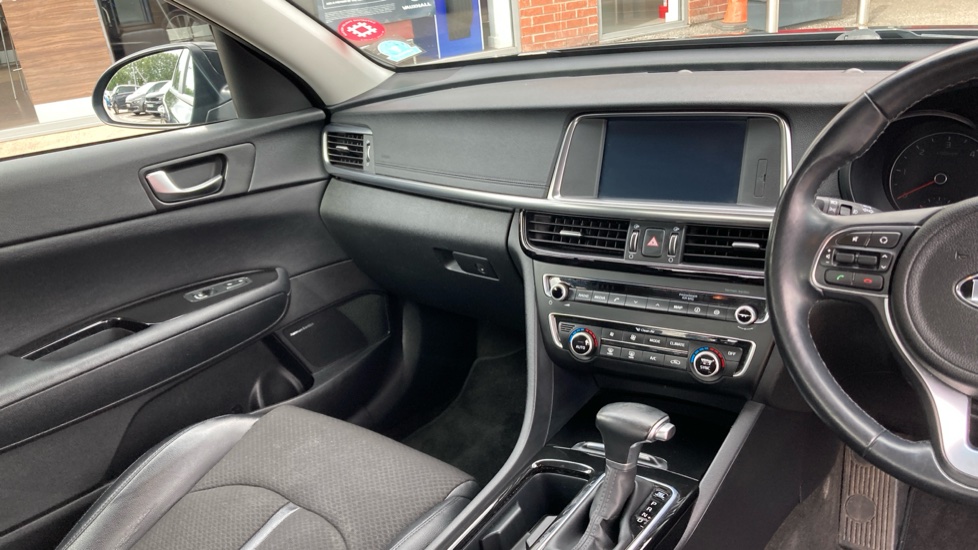 Kia Optima 1.7 CRDi ISG 3 4dr DCT Diesel Saloon - Image 14