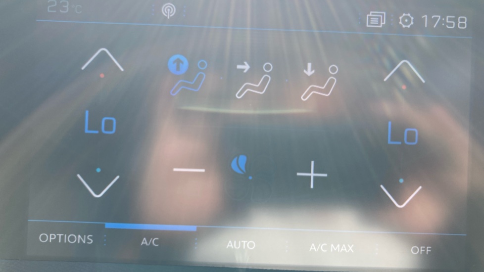 Peugeot 3008 1.5 BlueHDi Allure 5dr Diesel Estate - Image 33