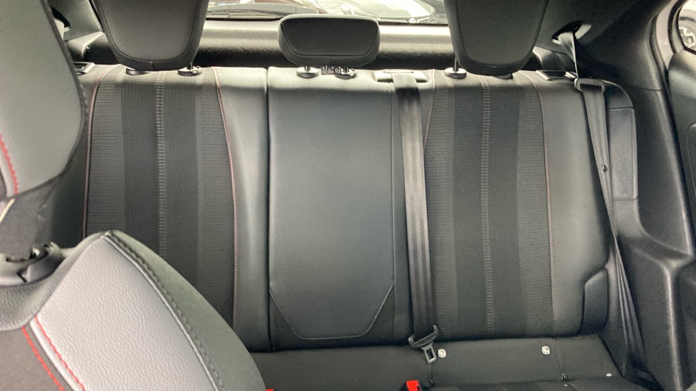 Vauxhall Mokka 100kW GS 50kWh 5dr Auto Electric Hatchback - Image 15