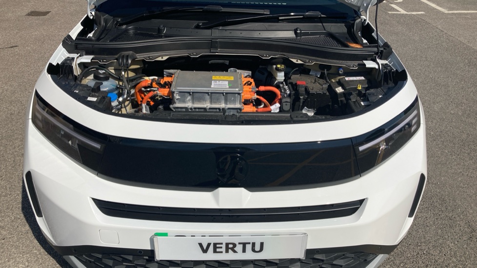 Vauxhall Frontera 83kW GS 44kWh 5dr Auto Electric Estate - Image 8