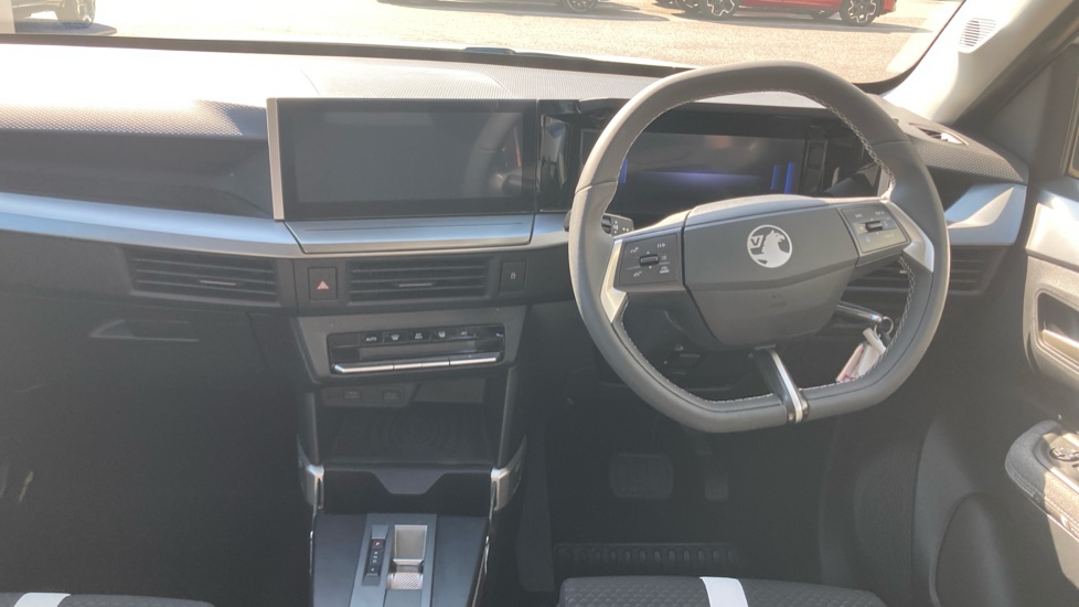 Vauxhall Frontera 83kW GS 44kWh 5dr Auto Electric Estate - Image 10