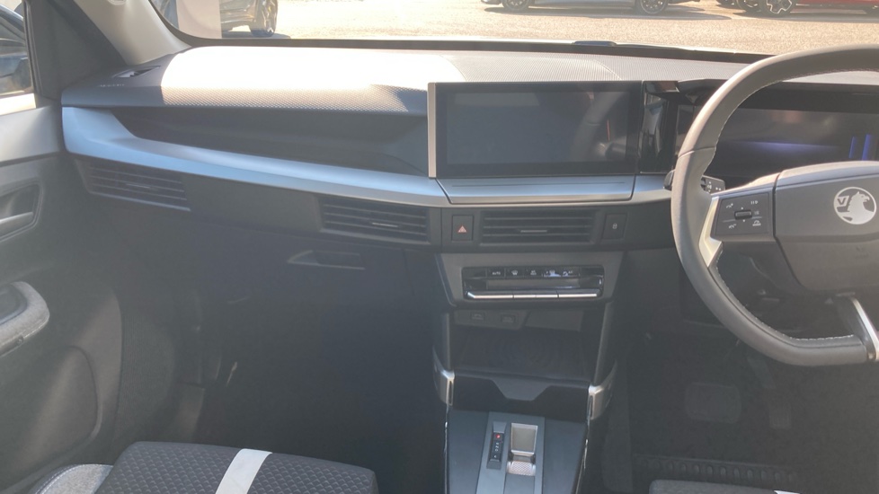 Vauxhall Frontera 83kW GS 44kWh 5dr Auto Electric Estate - Image 14