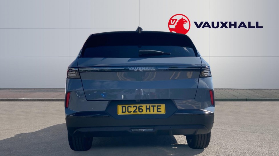 Vauxhall Grandland 1.2 Hybrid 145 Design 5dr e-DCT6 Petrol Hatchback - Image 6
