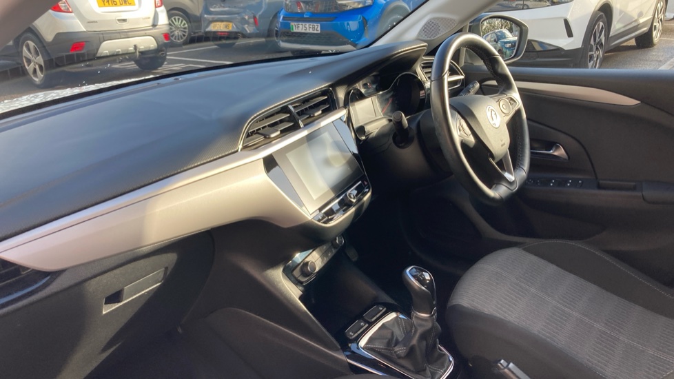 Vauxhall Corsa 1.2 SE Edition 5dr Petrol Hatchback - Image 9