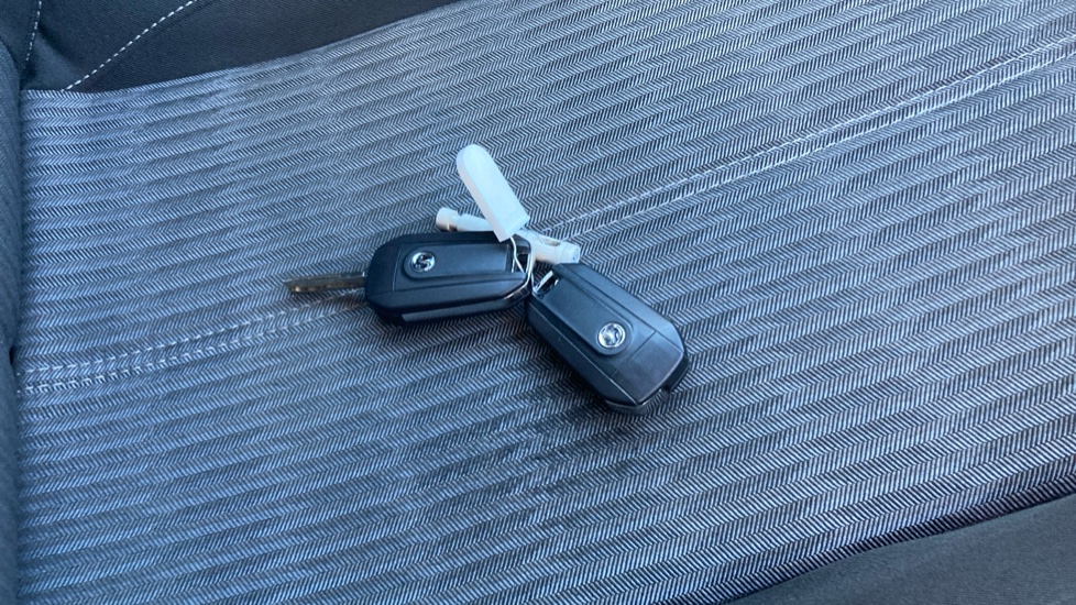 Vauxhall Corsa 1.2 SE Edition 5dr Petrol Hatchback - Image 20