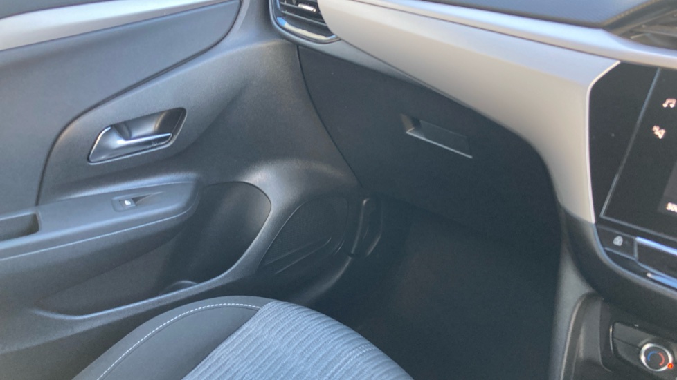 Vauxhall Corsa 1.2 SE Edition 5dr Petrol Hatchback - Image 22