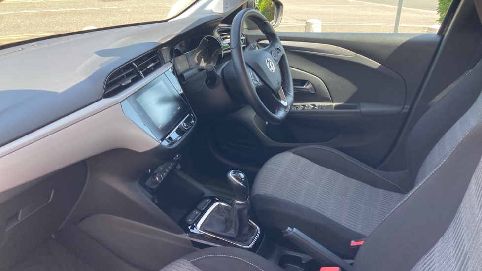 Vauxhall Corsa 1.2 SE Edition 5dr Petrol Hatchback - Image 9