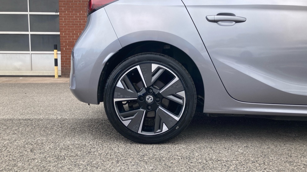Vauxhall Corsa 100kW SRi Nav Premium 50kWh 5dr Auto [7.4kWCh] Electric Hatchback - Image 7