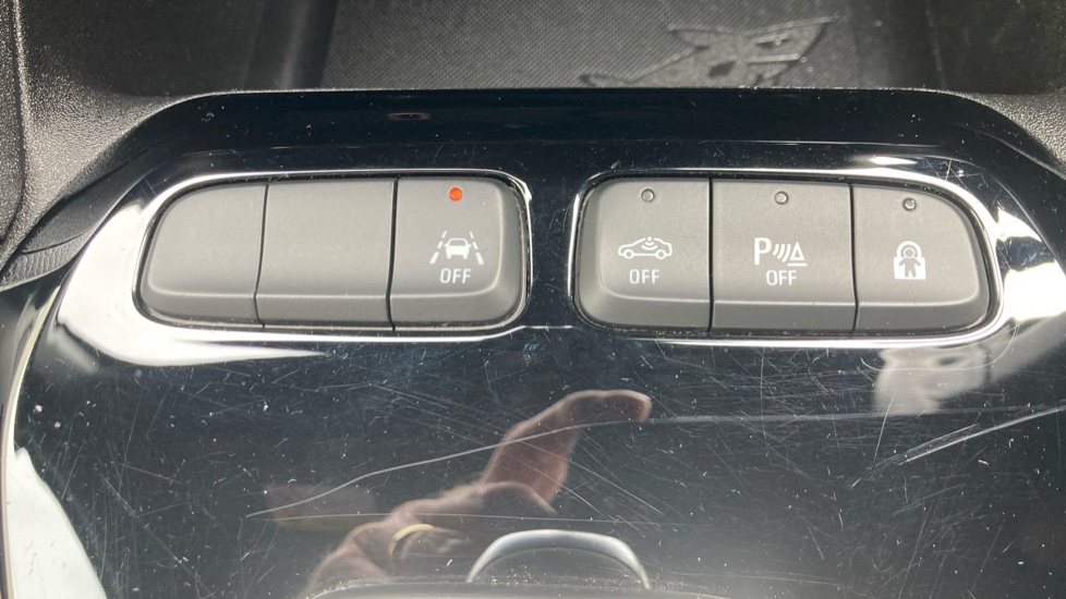 Vauxhall Corsa 100kW SRi Nav Premium 50kWh 5dr Auto [7.4kWCh] Electric Hatchback - Image 31