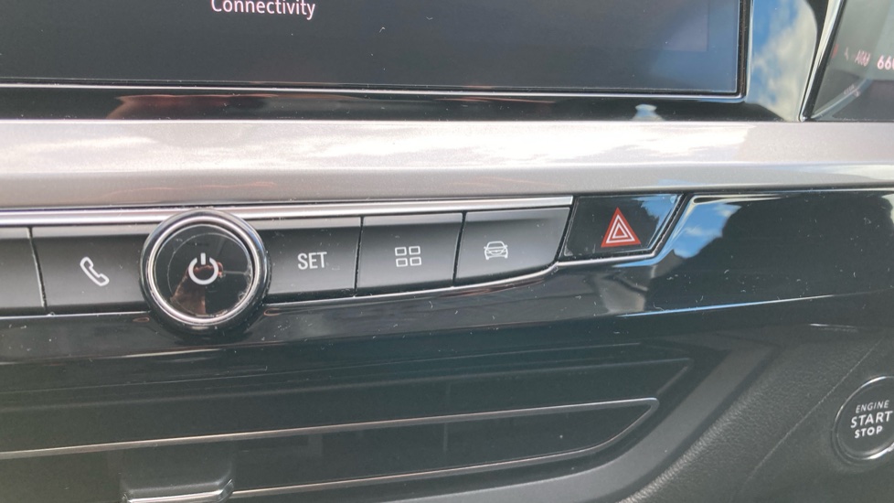 Vauxhall Grandland 1.2 Turbo Ultimate 5dr Petrol Hatchback - Image 32
